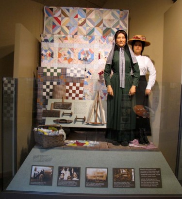 picture of exhibit at Oconaluftee Visitor Center
